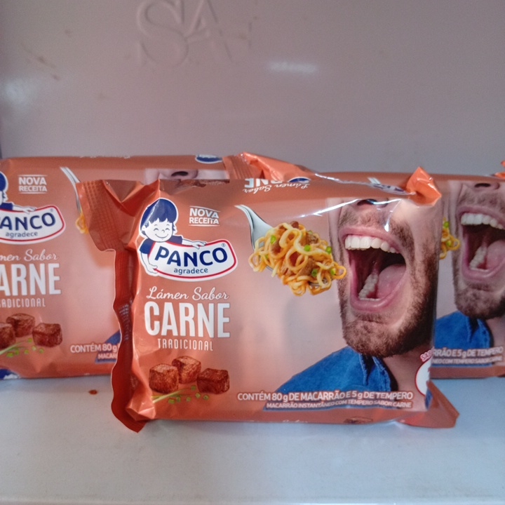 macarrão instantaneo