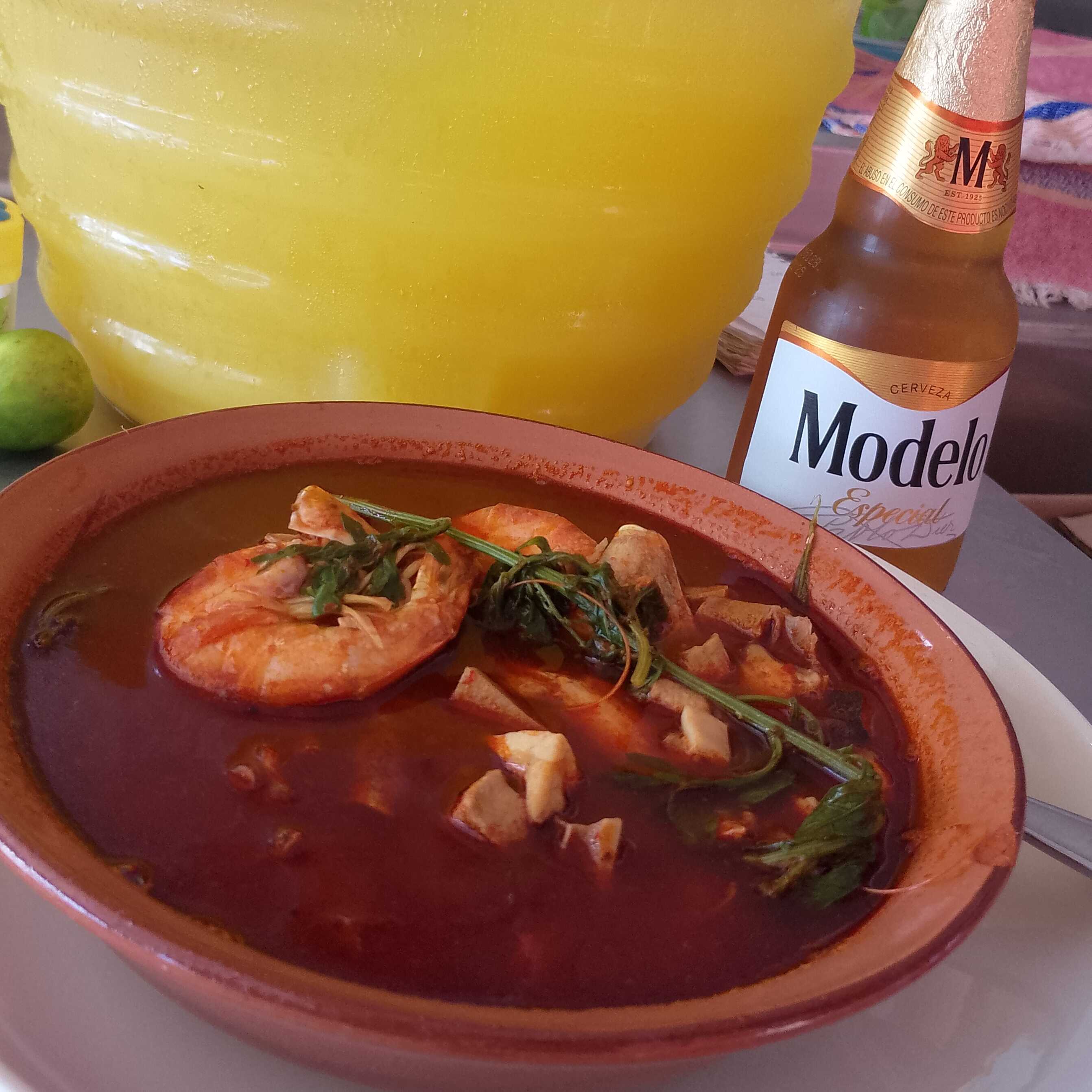Caldo de Camarón