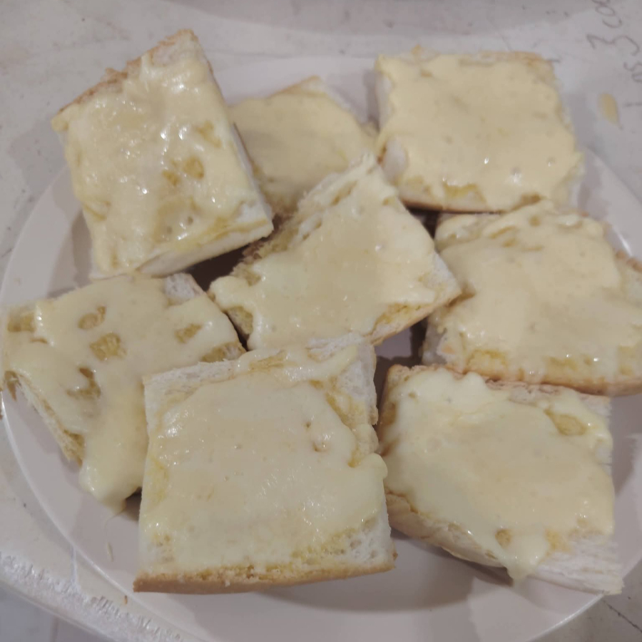 Orden de Pan con Ajo