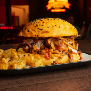 Sándwich Gigante Pulled Pork Cerdo