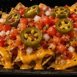 NACHOS LEÓN