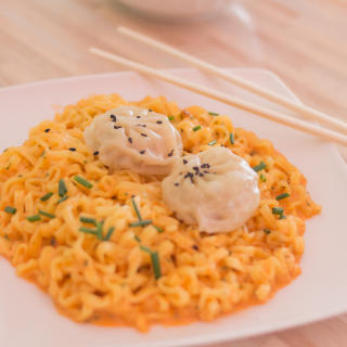Buldak Carbonara GarlicButter 🌶️🧀🧄