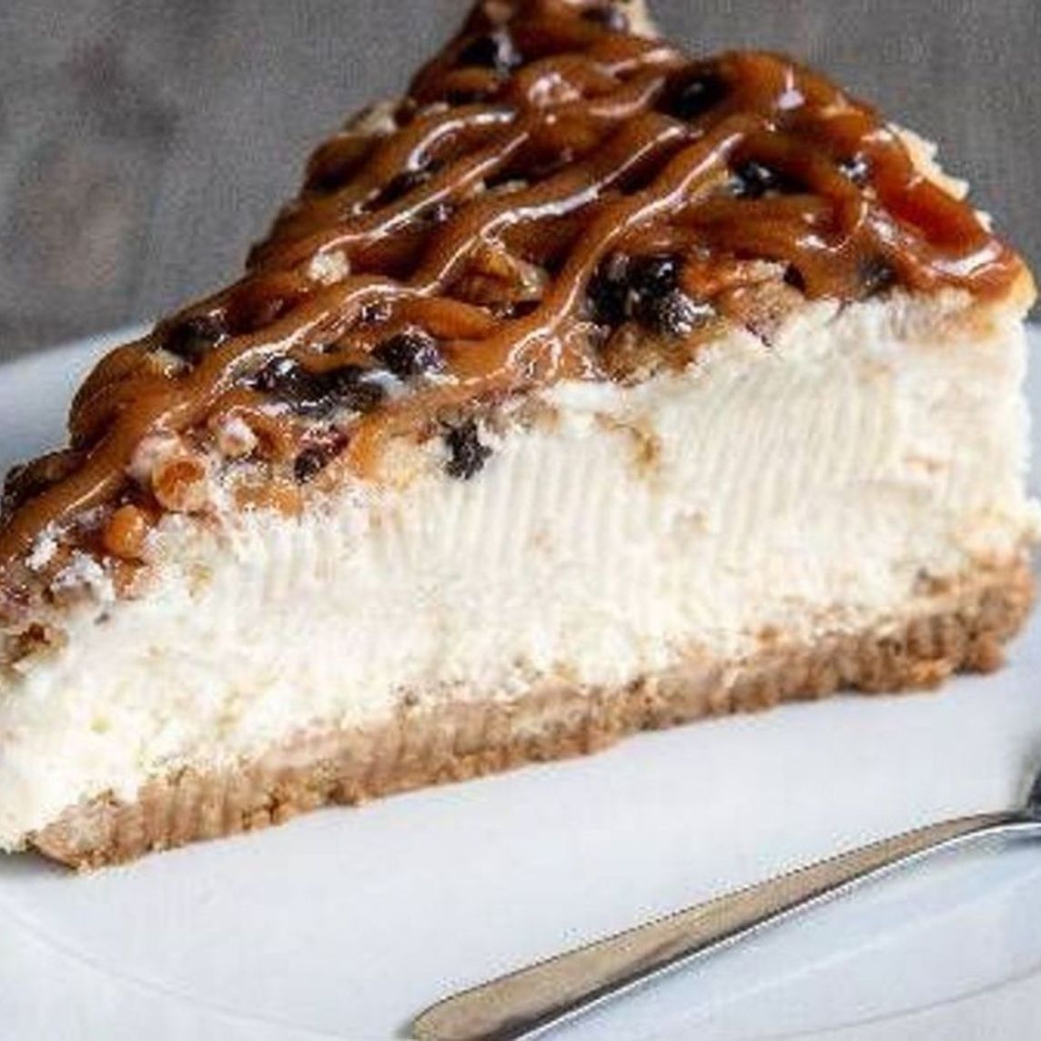 Pastel queso con cajeta