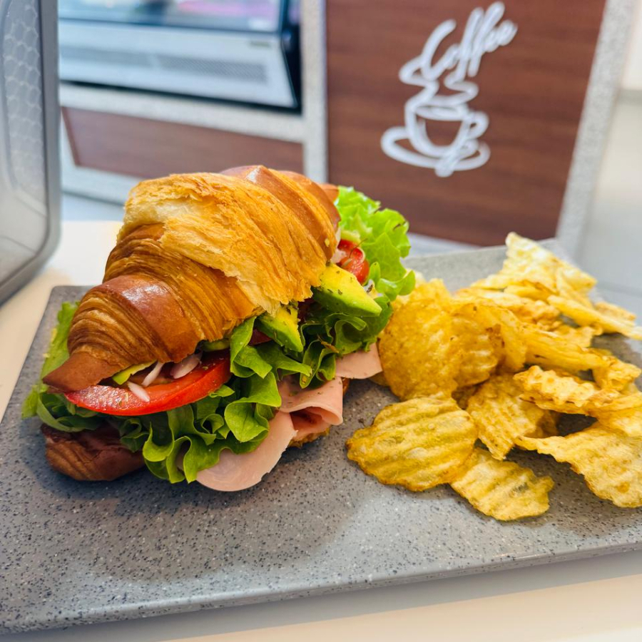 Croissant Jamón C/queso
