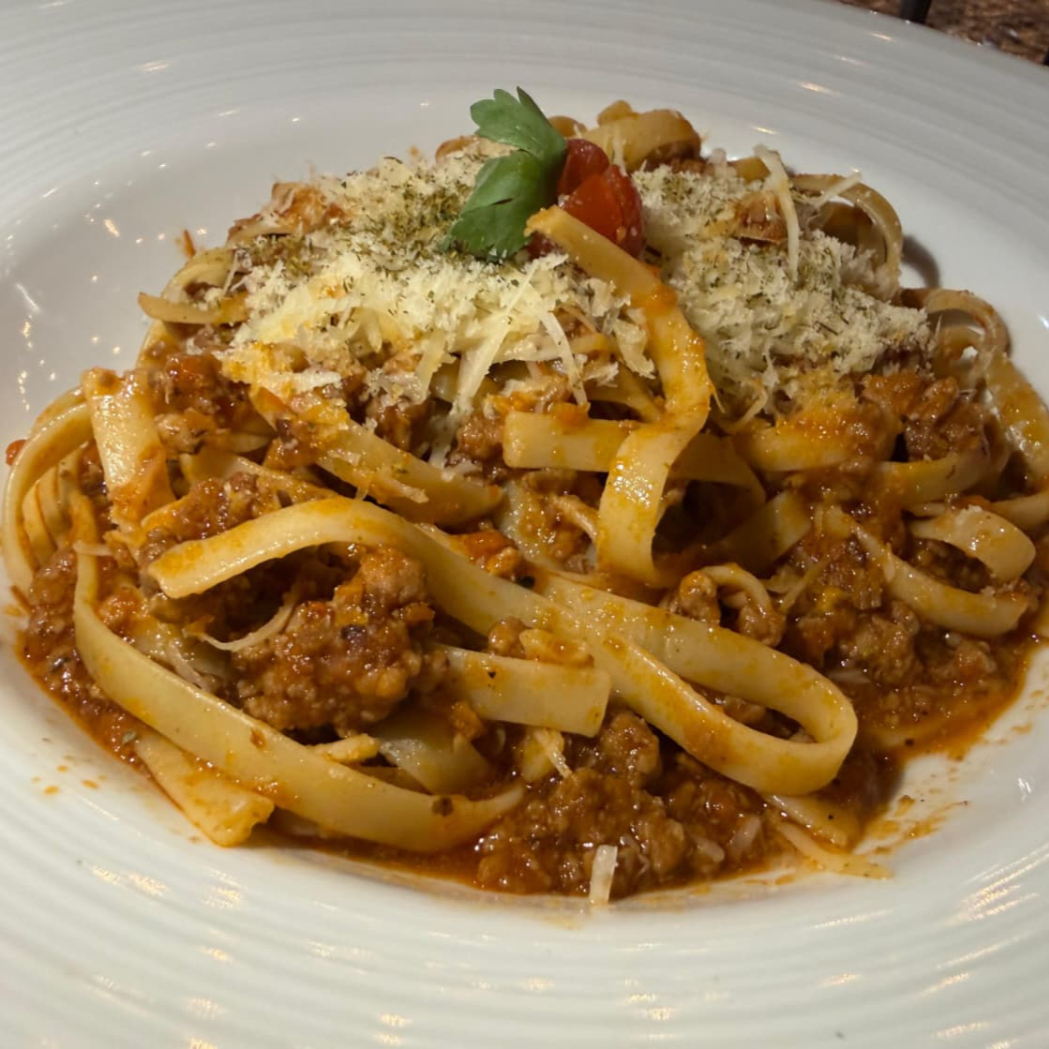 FETTUCINNE A LA BOLOÑESA 300GRS
