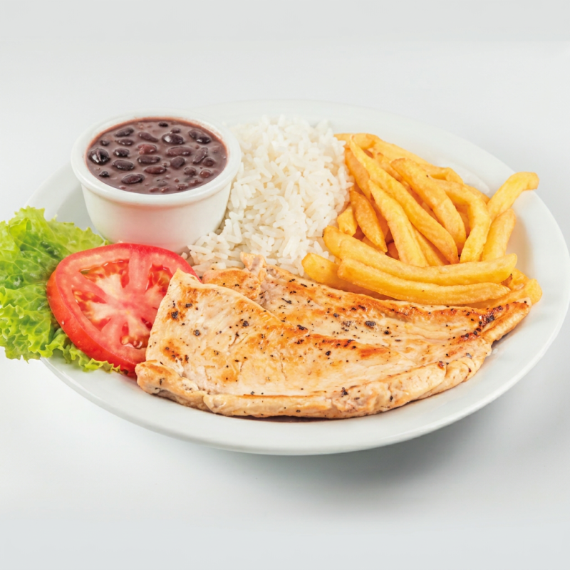 Marmita de peito de frango grelhado, servido com arroz, feijão, macarrão batata frita e uma deliciosa salada.