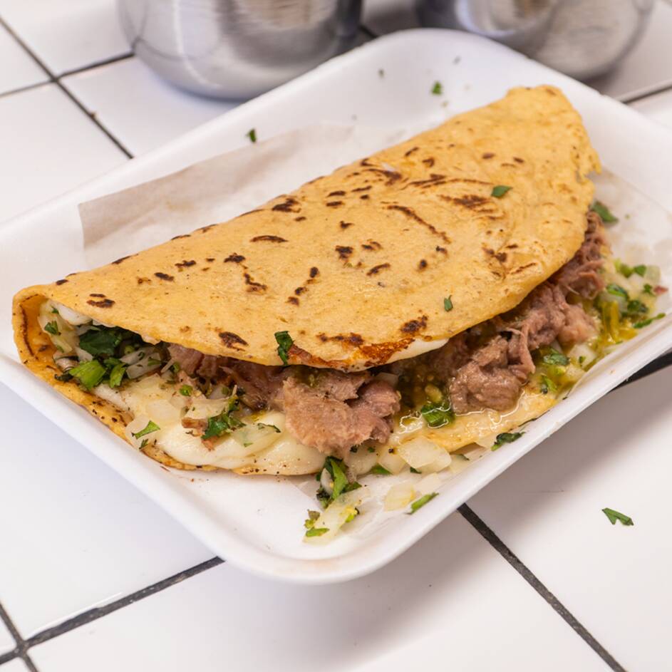 QUESADILLA MAIZ LENGUA