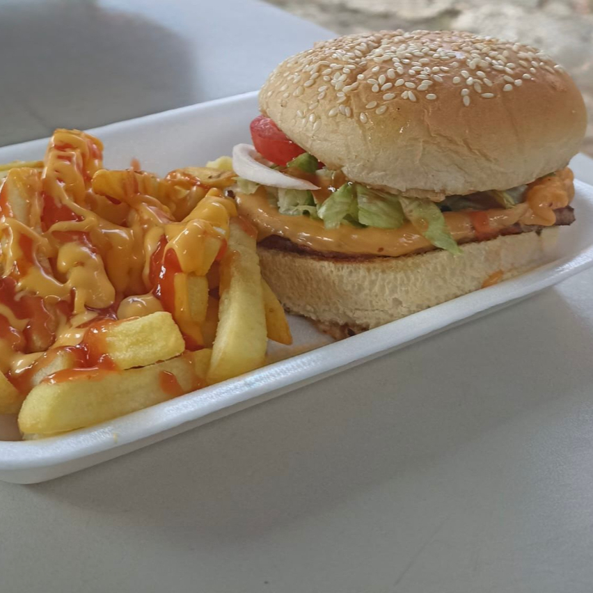 Hamburguesa Doble + Papas