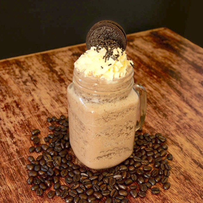 Frappé Cookies & Cream 16oz (473ml)