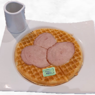 Waffle con Jamón Ahumado y Syrup o Miel de Abeja