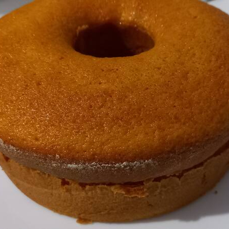 Bolo De Cenoura Clássico, Bem Fofo e Delicioso Para um café da tarde ou manhã. Serve 8 pessoas.(APROXIMADAMENTE)