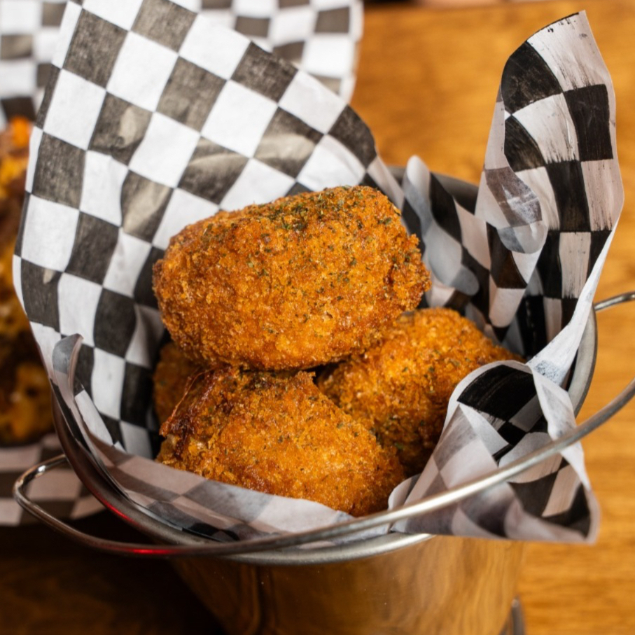Croquetas de Mac n Cheese