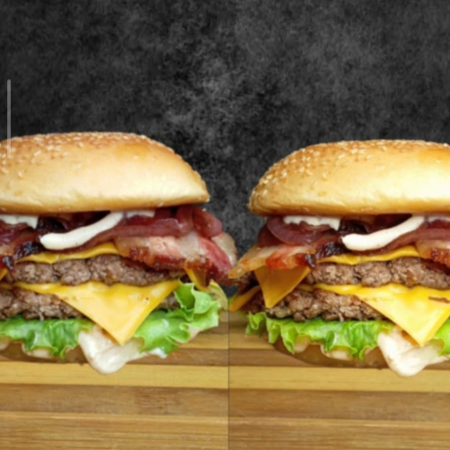 Nosso combo com Dois Duplo costela bacon ambos com pão gergelim , hamburguer de 100g cada , alface americana com bacon crocante e molho especial da casa.