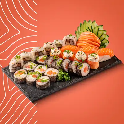 5 sashimi de salmão 3 sushis de salmão 4 joe joe tradicional 6 salmão maki 6 uramaki salmão 6 Philadelphia salmão