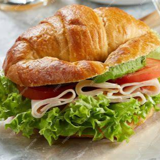 Crossant de Ensalada de Atún