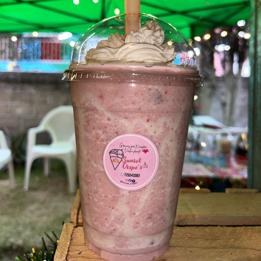 Frappe de Fresa 16 Oz.