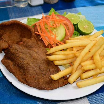 Milanesa + Pasta Fria + Papas+ Agua 1\2 L