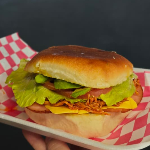 Torta de Jamon y Queso