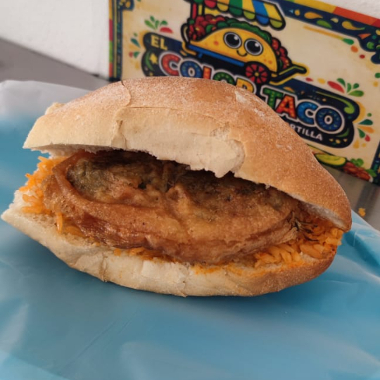 Torta de chile relleno