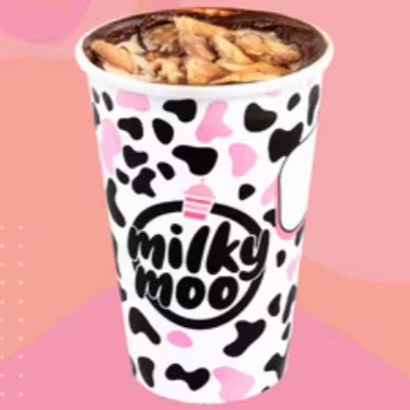 Nutella, calda de banana e biscoito Maria