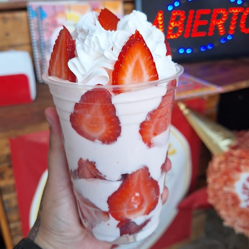 Fresas con crema tradicionales