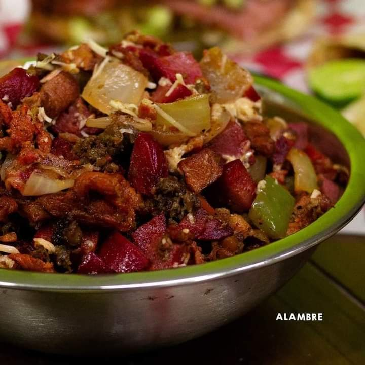 Alambre Familiar