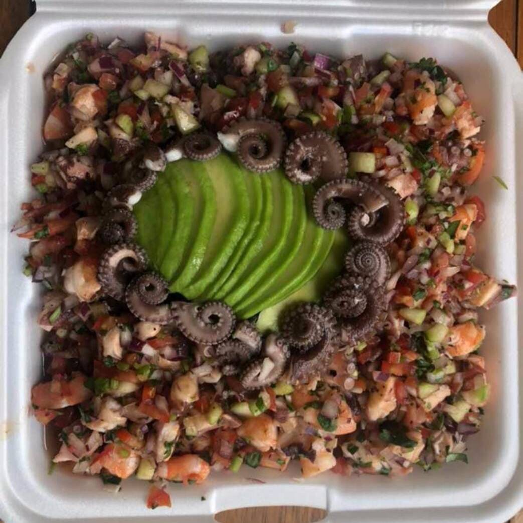 Ceviche de Camarón y Pulpo para 3 o 4 Personas