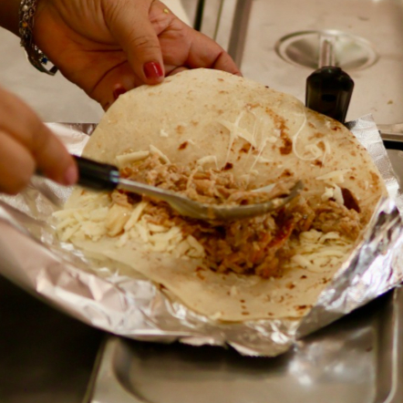 QUESADILLA CON ASADO