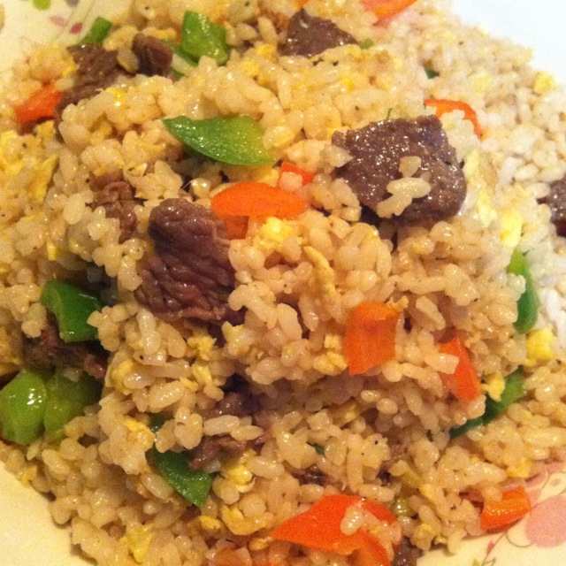 14.Arroz Frito con Carne de Res