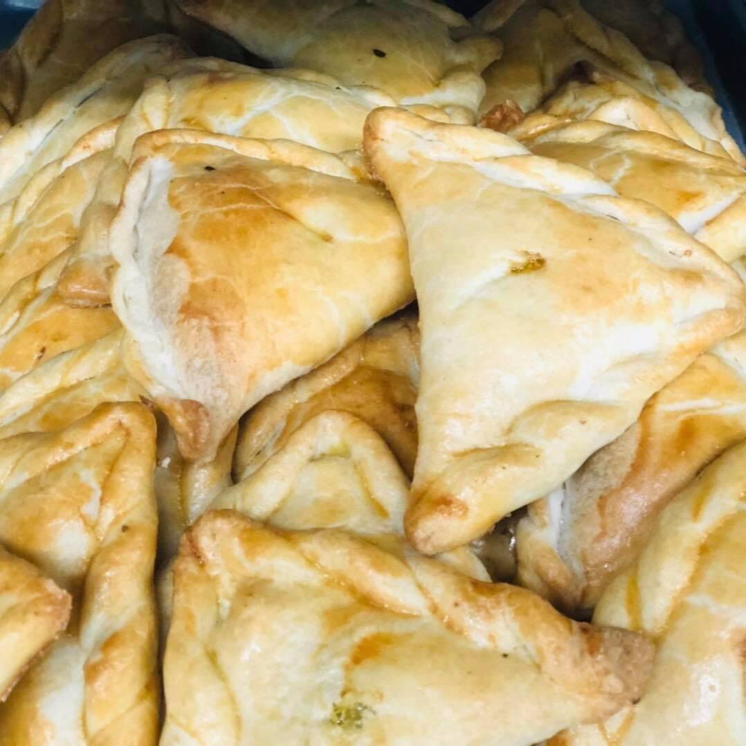 Paño Dulce Relleno de Piña