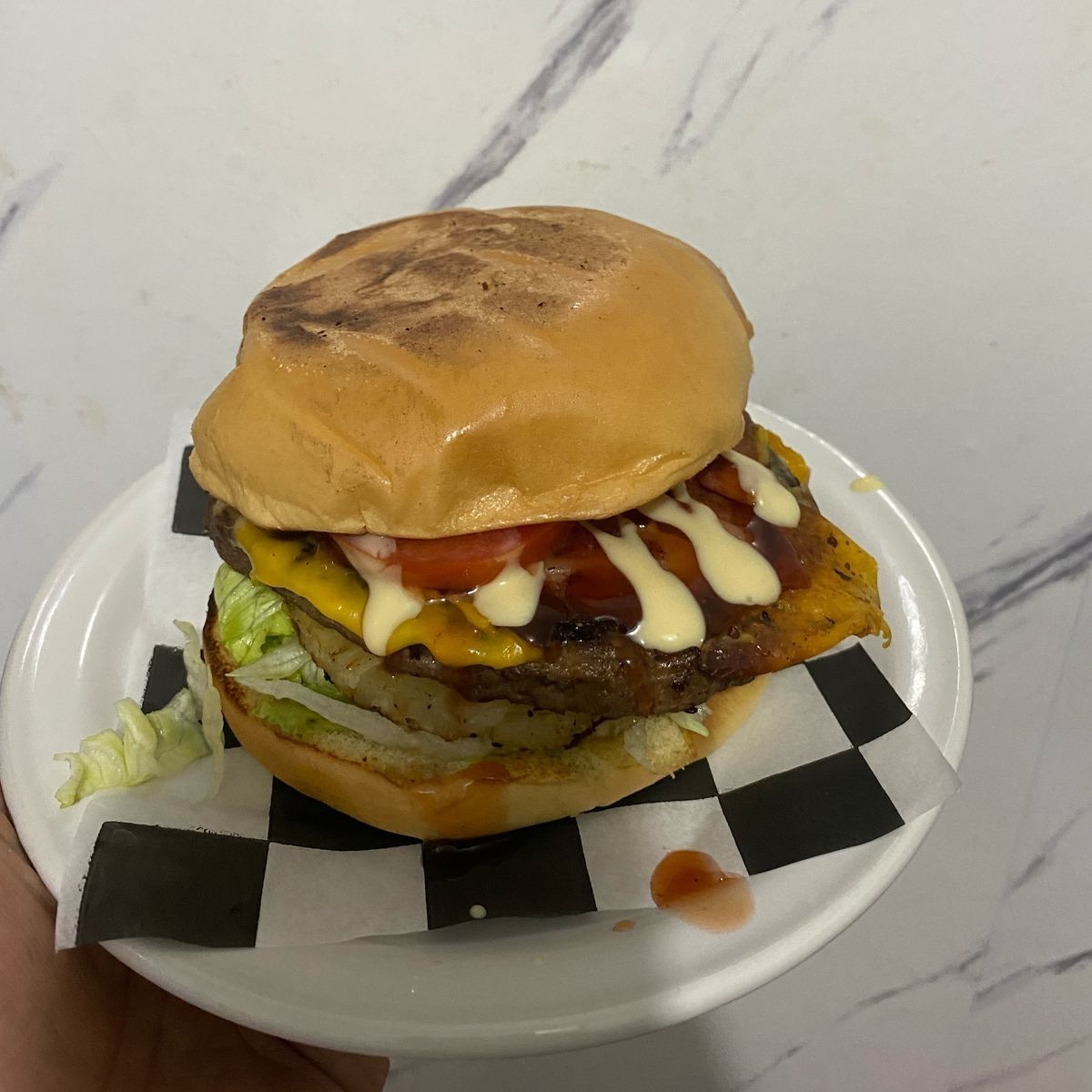 Hamburguesa Hawaiana con Papas