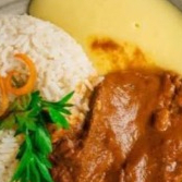 Puré de Papa con Asado