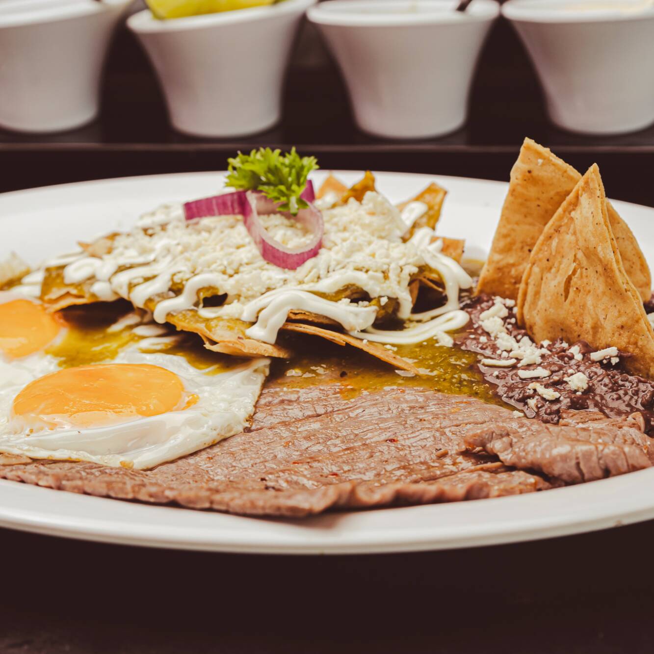 Huevos con Cecina