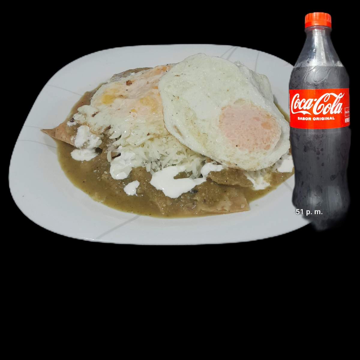 Chilaquiles con 2 Huevos al Gusto + Refresco a Elegir