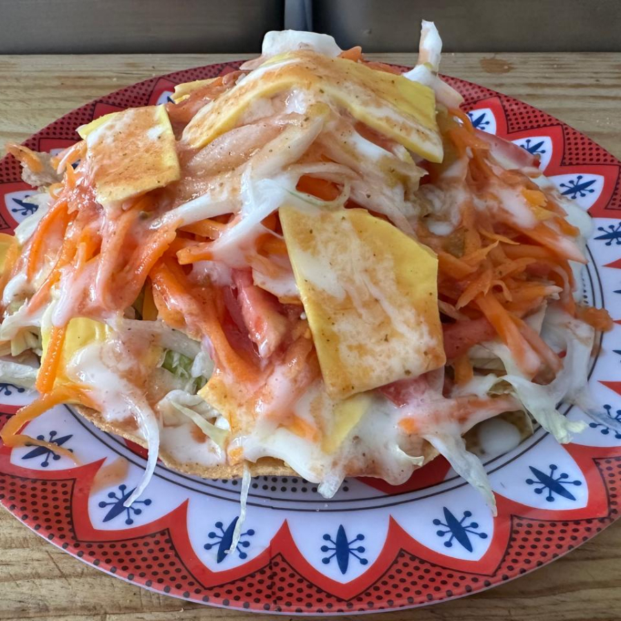Tostada Queso Amarillo