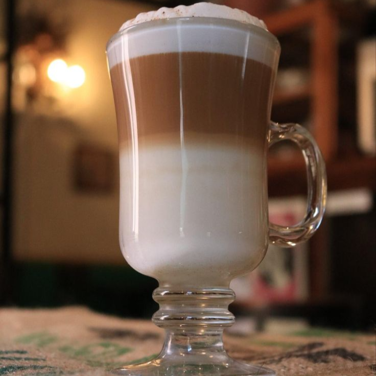 Capuccino con Pay de Queso