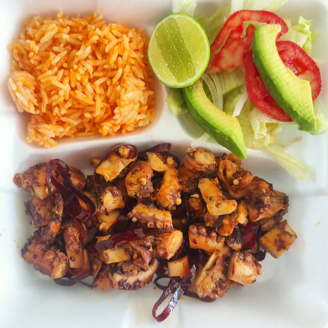 Pulpo al Ajillo