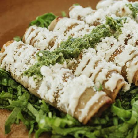 Tacos Dorados de Mole Verde