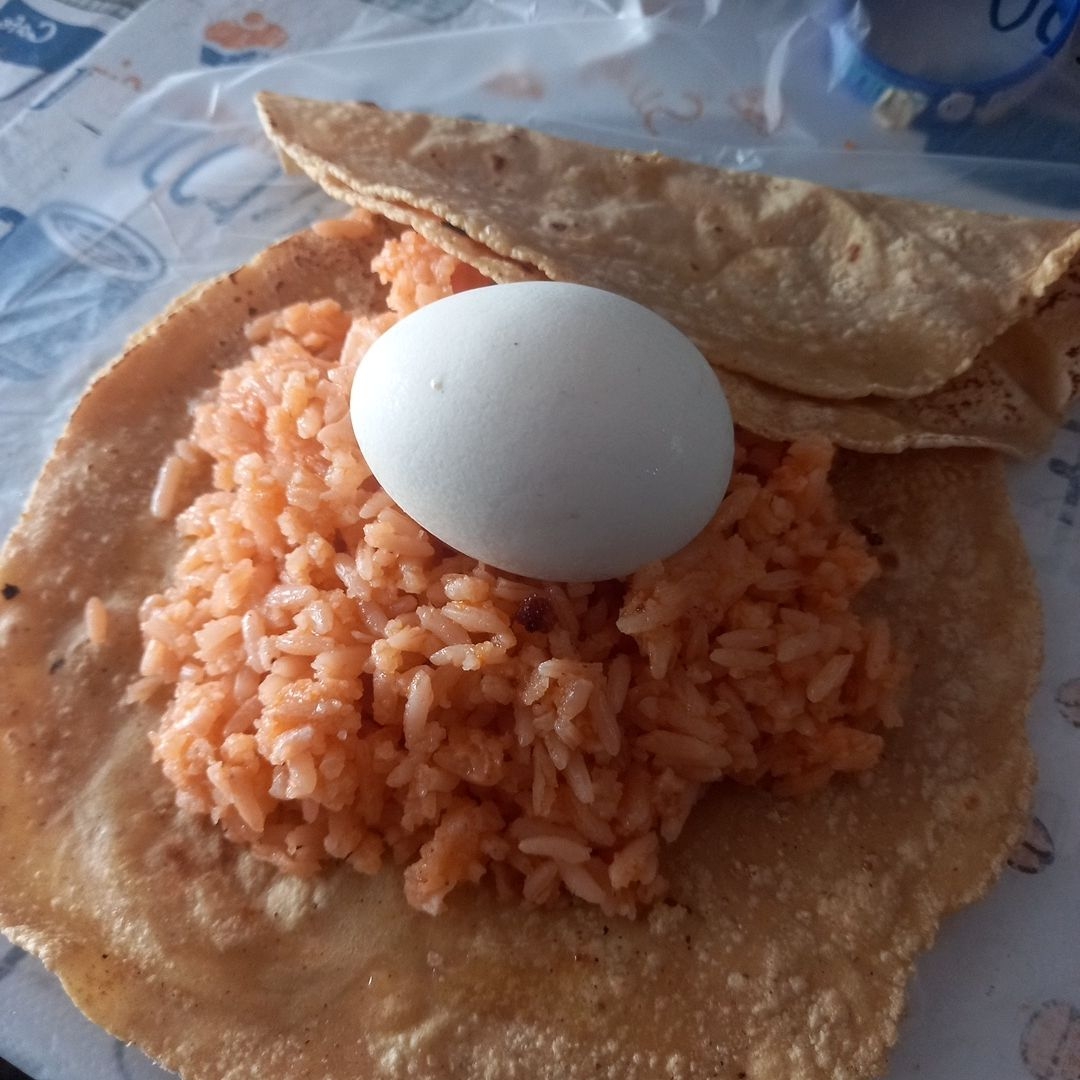 TACO ACORAZADO DE HUEVO