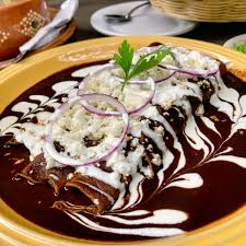 Enchiladas Coloradito + Bebida