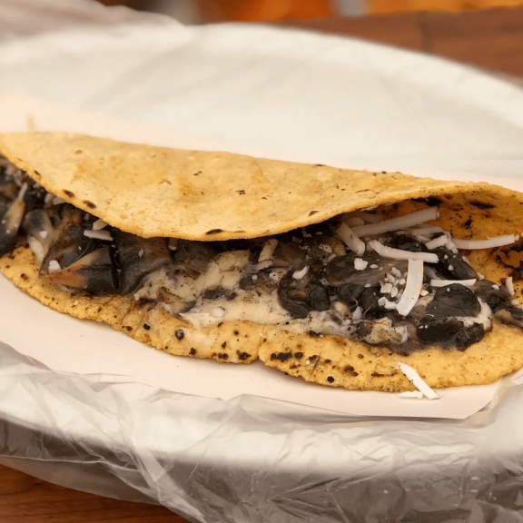 QUESADILLAS DE PAPA. CON RAJAS