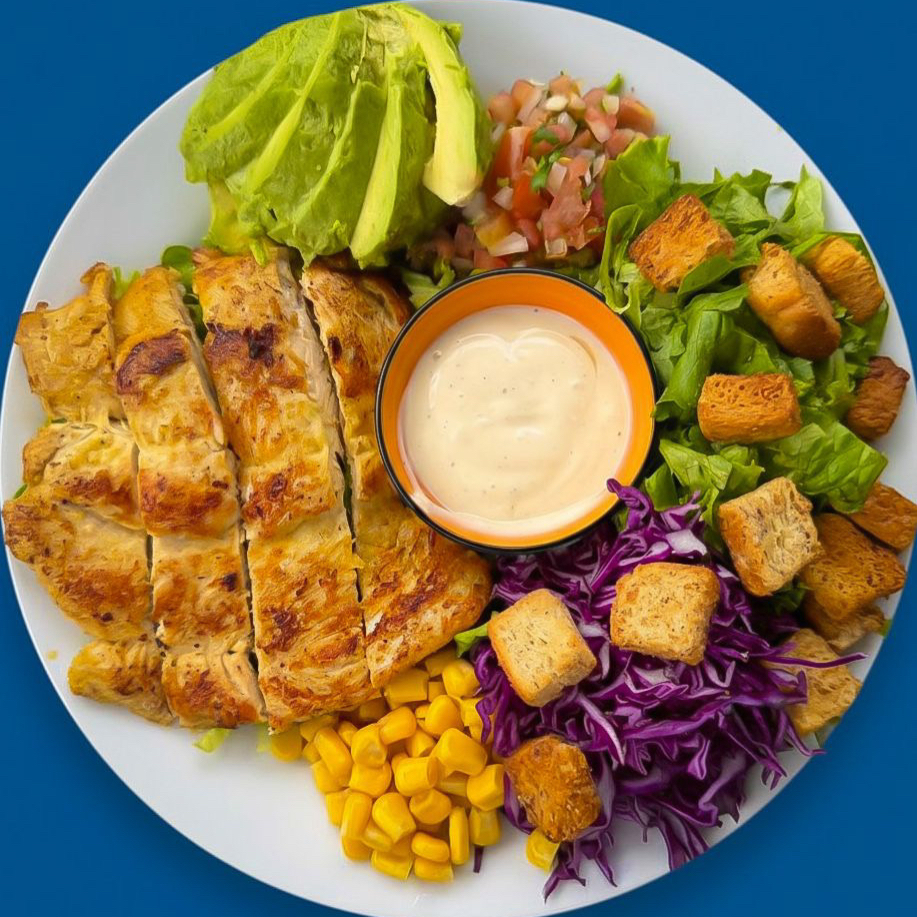 Ensalada de pechuga de pollo