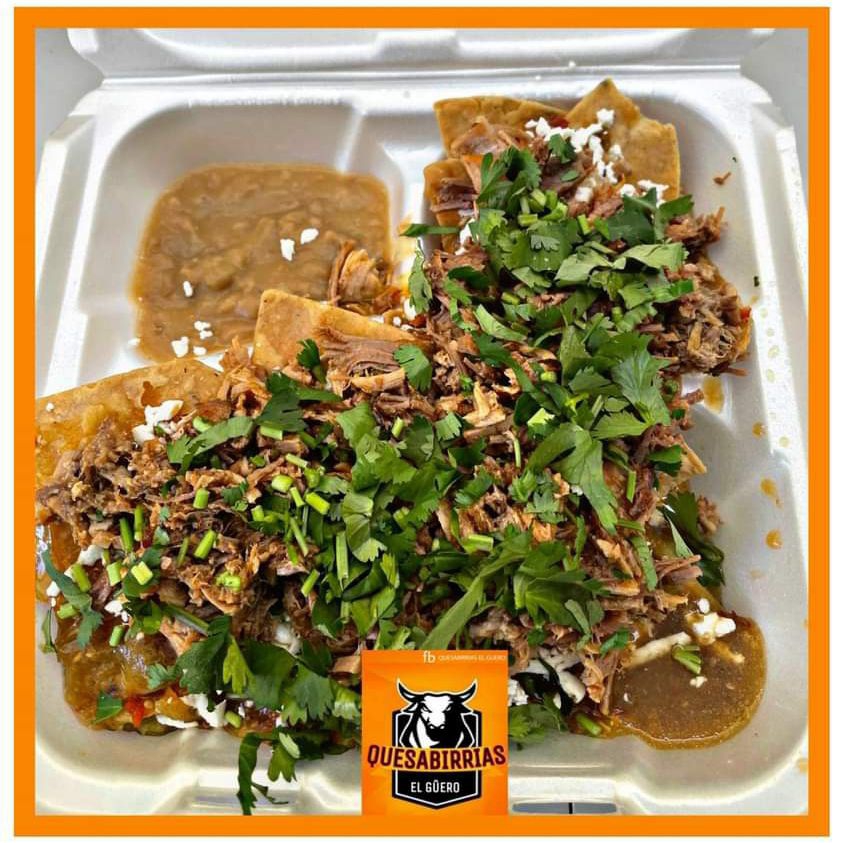 Chilaquiles con Birria