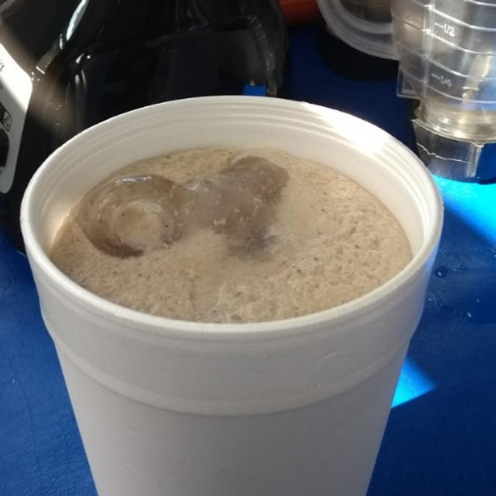 SUPER COMBO 2 LITROS DE POZOL ESPECIAL