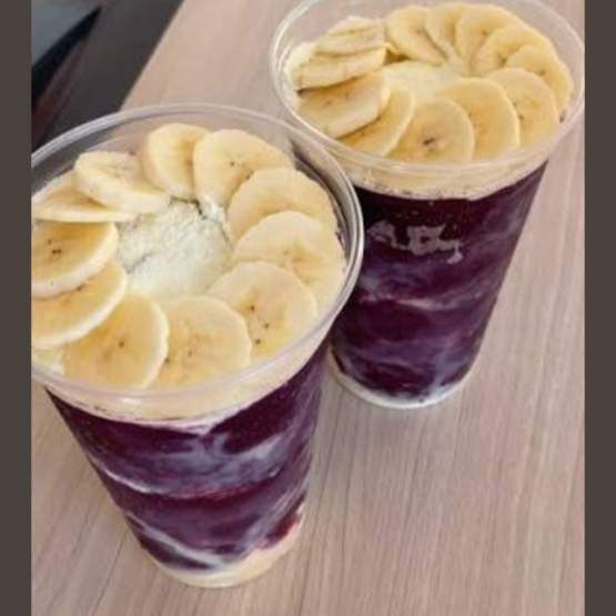 Açaí, Leite Ninho, Paçoca e Banana