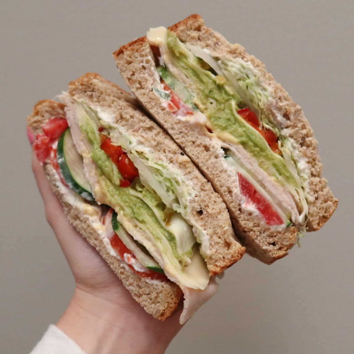 Sándwich Clásico de Aguacate