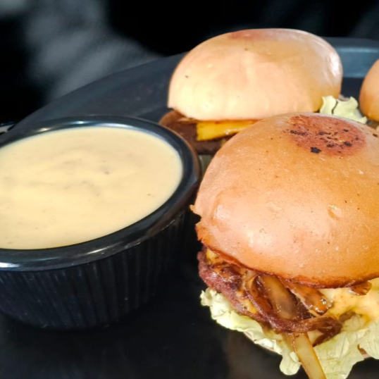 Mini Rūa Burger
