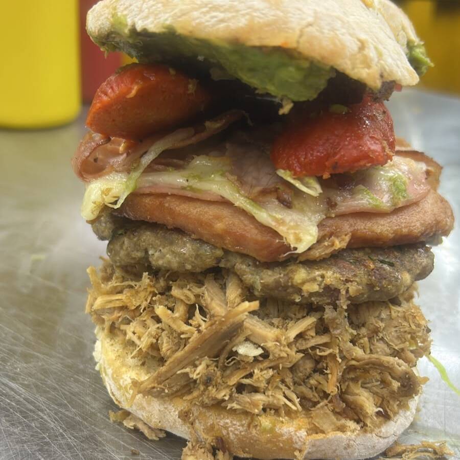 Torta Moustro