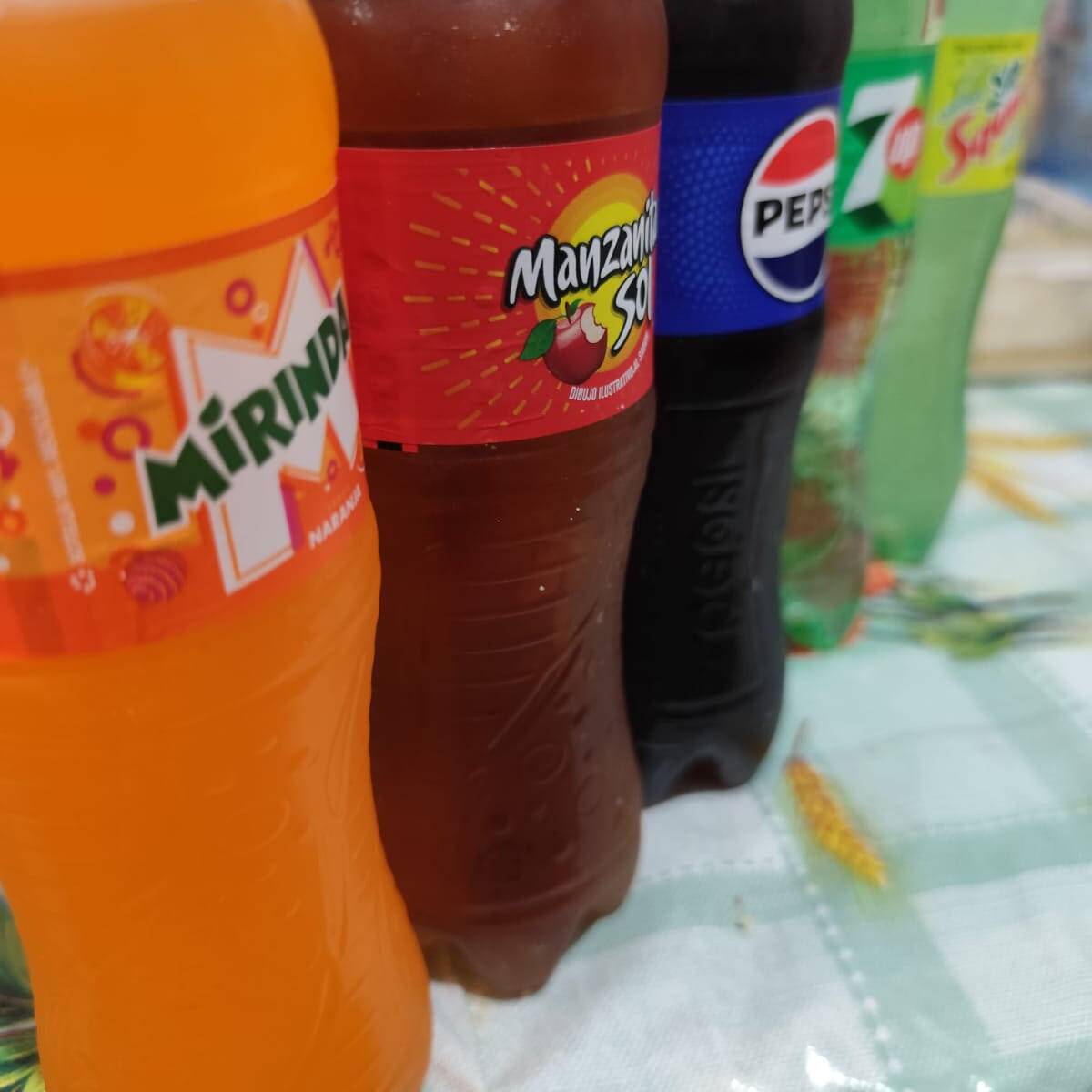 REFRESCOS VARIOS