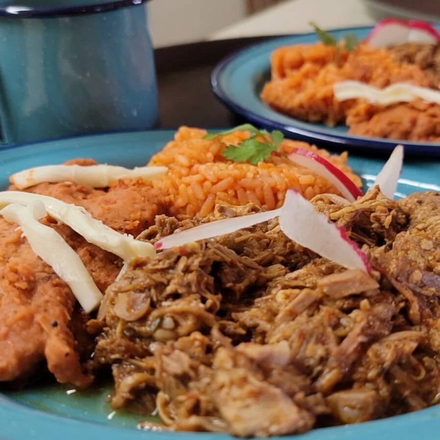 Birria Montada